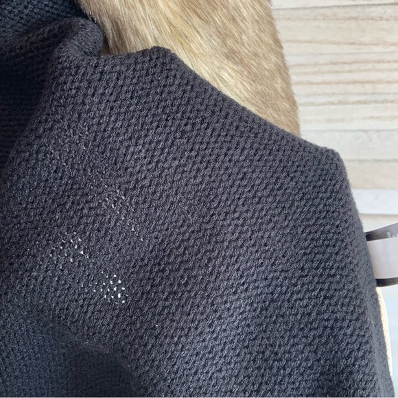 Signature Studio Simple Faux Fur Brown and Black Knit Oversized Vest Coat Small - Picture 8 of 10